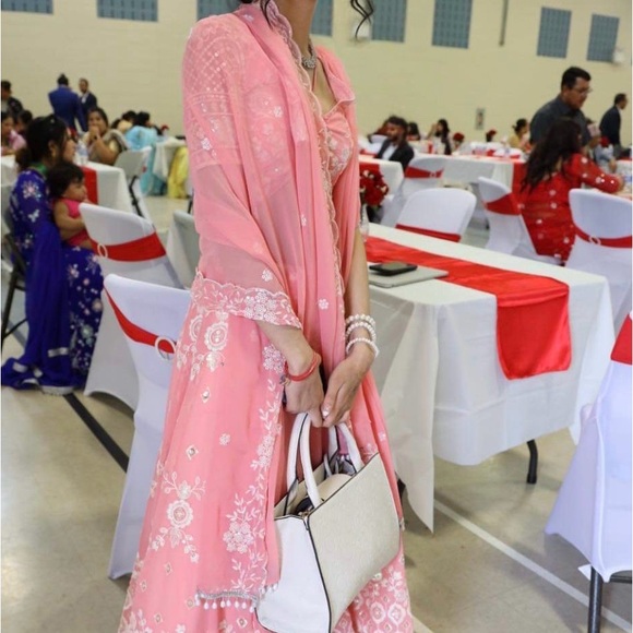 Wedding Lehenga Like New! - Picture 1 of 2